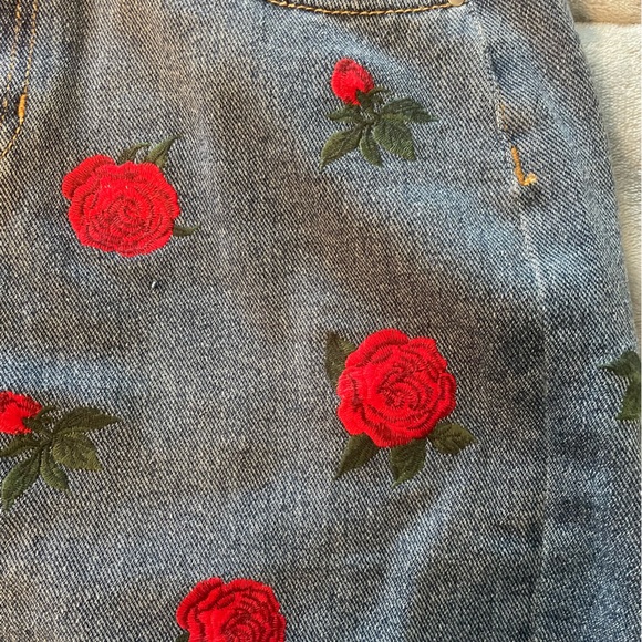 Rose Jean Skirt - Picture 4 of 4